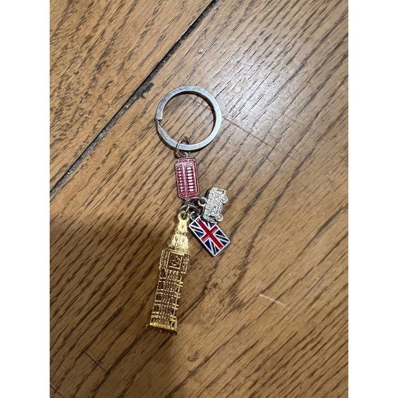 London Keychain - Picture 2 of 3